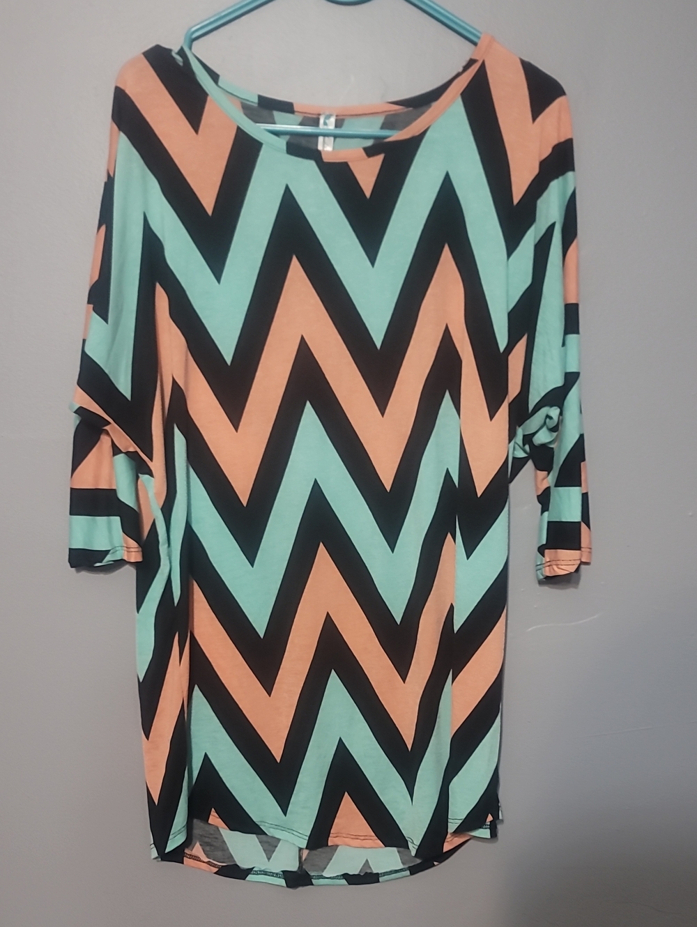 Auditions Chevron Tunic in Peach, Mint & Black